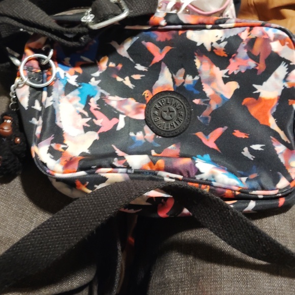 Kipling Colorful Bird Print Crossbody Bag - Picture 5 of 6